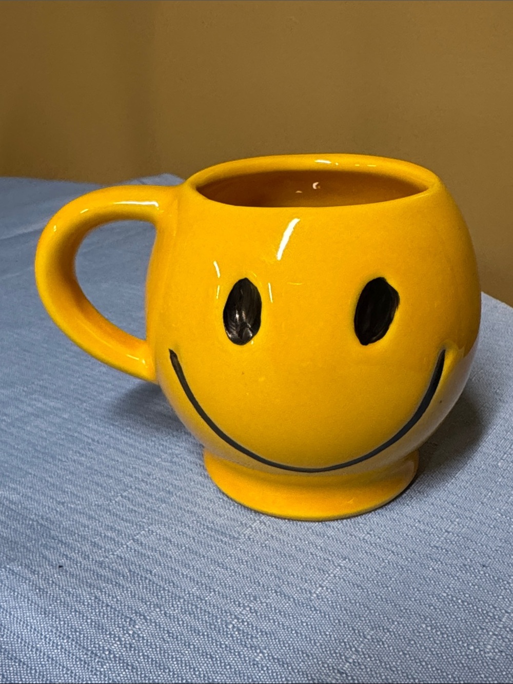 McCoy Smiley Happy Face Mug Vintage 1970’s